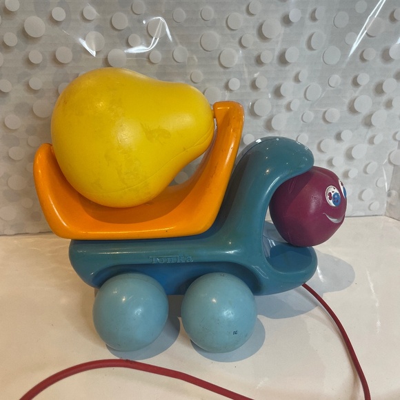 Vintage 1972 Tonka Toddlers Perky 🍐🛻Pear Mixer Toy Truck Pull-along - Picture 6 of 14